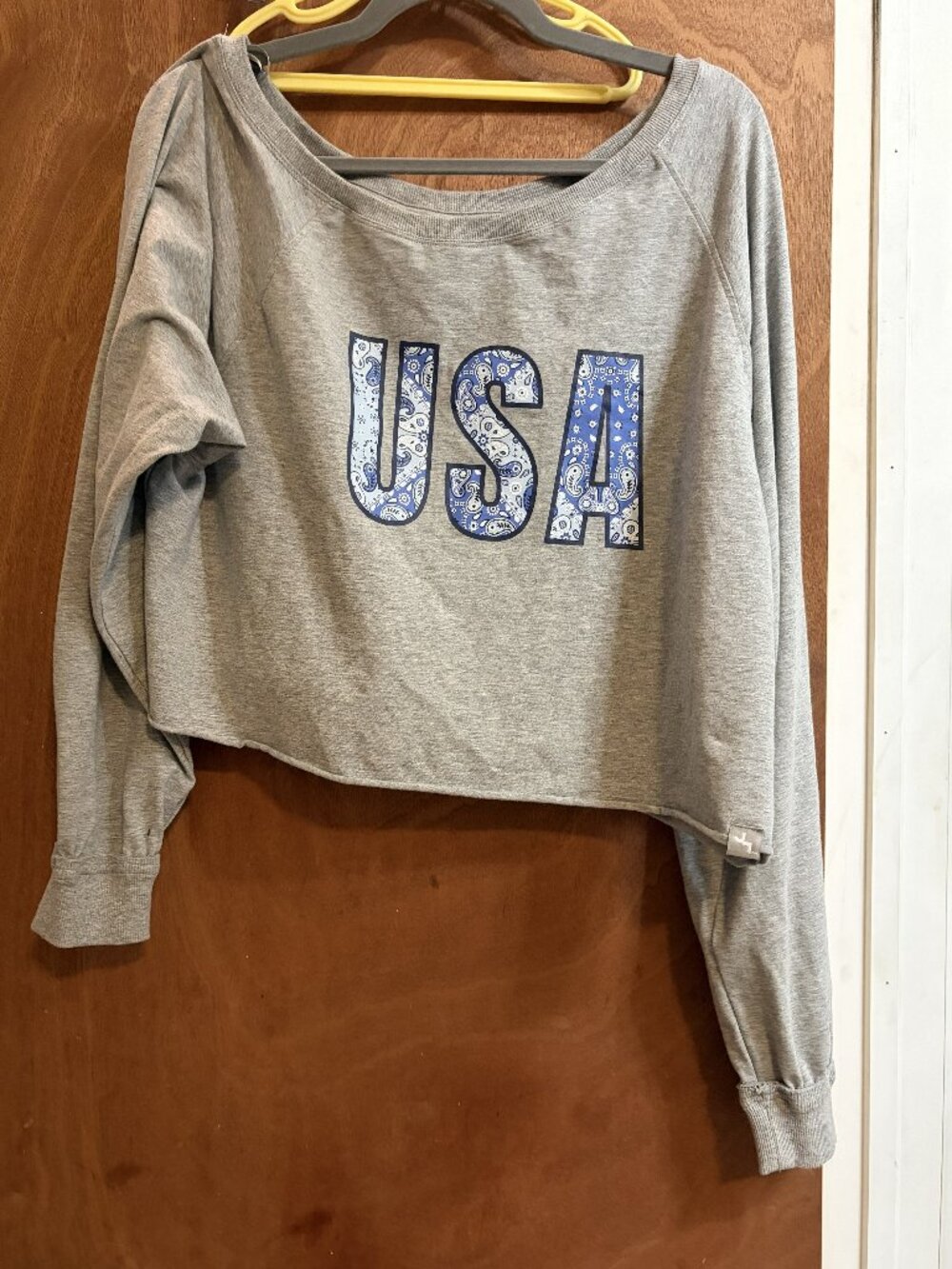NWT JoyLab USA Women's size L Cut-off Sweatshirt